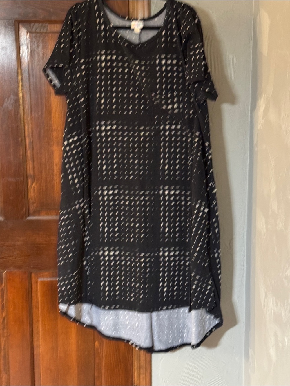 LuLaRoe Black Short Carly Sleeve High Low Dress with White Dot Grid